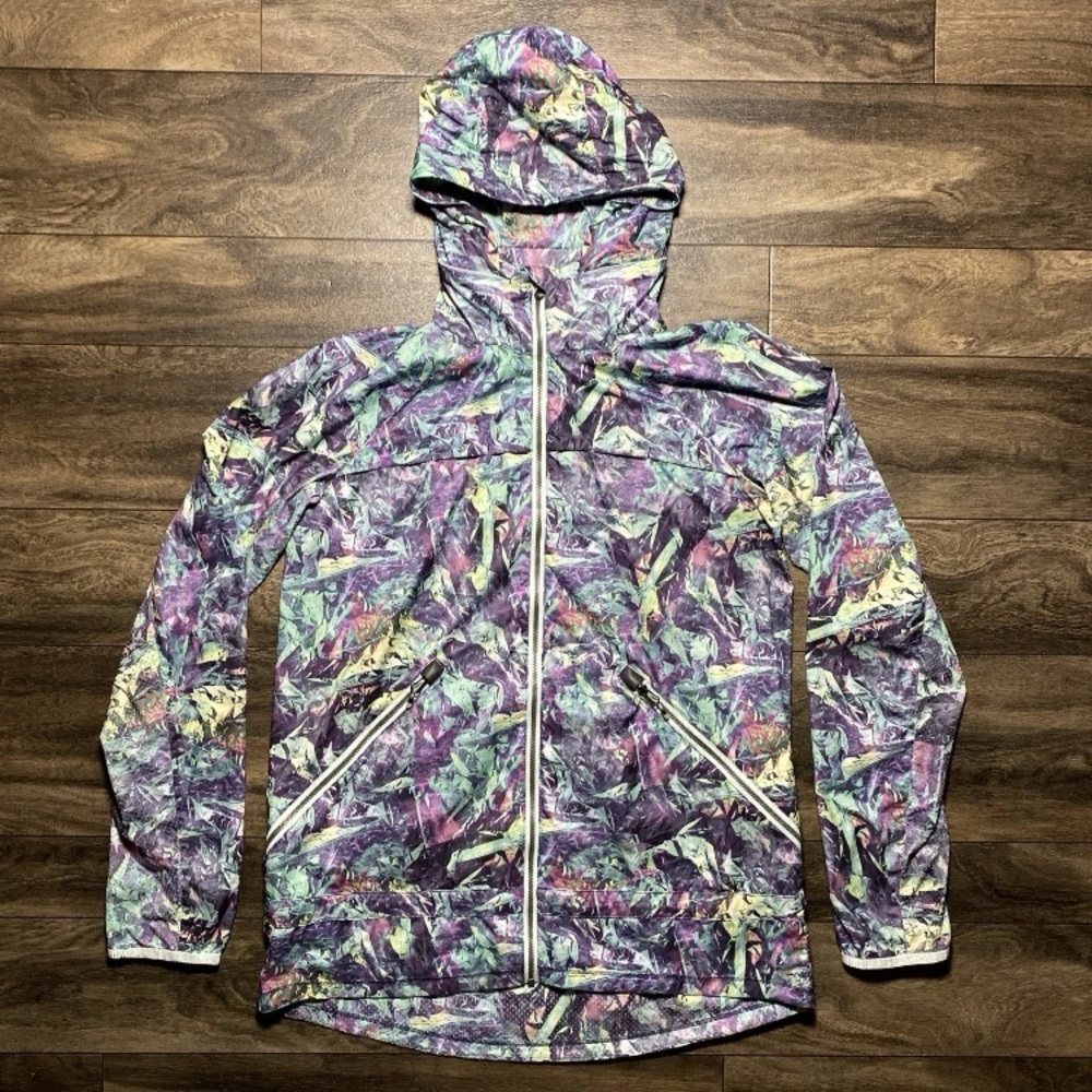 Lululemon Miss Misty II Jacket Women's 6 Iridescent Multi Rain Packable EUC